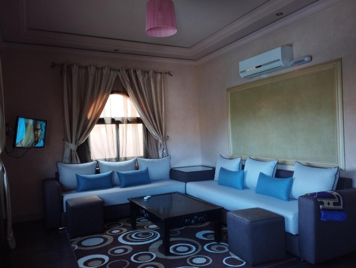 Aparthotel Nzaha Таханут Екстериор снимка